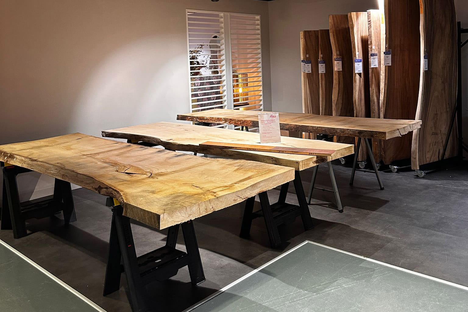 Showroom Grote Tafel Uden